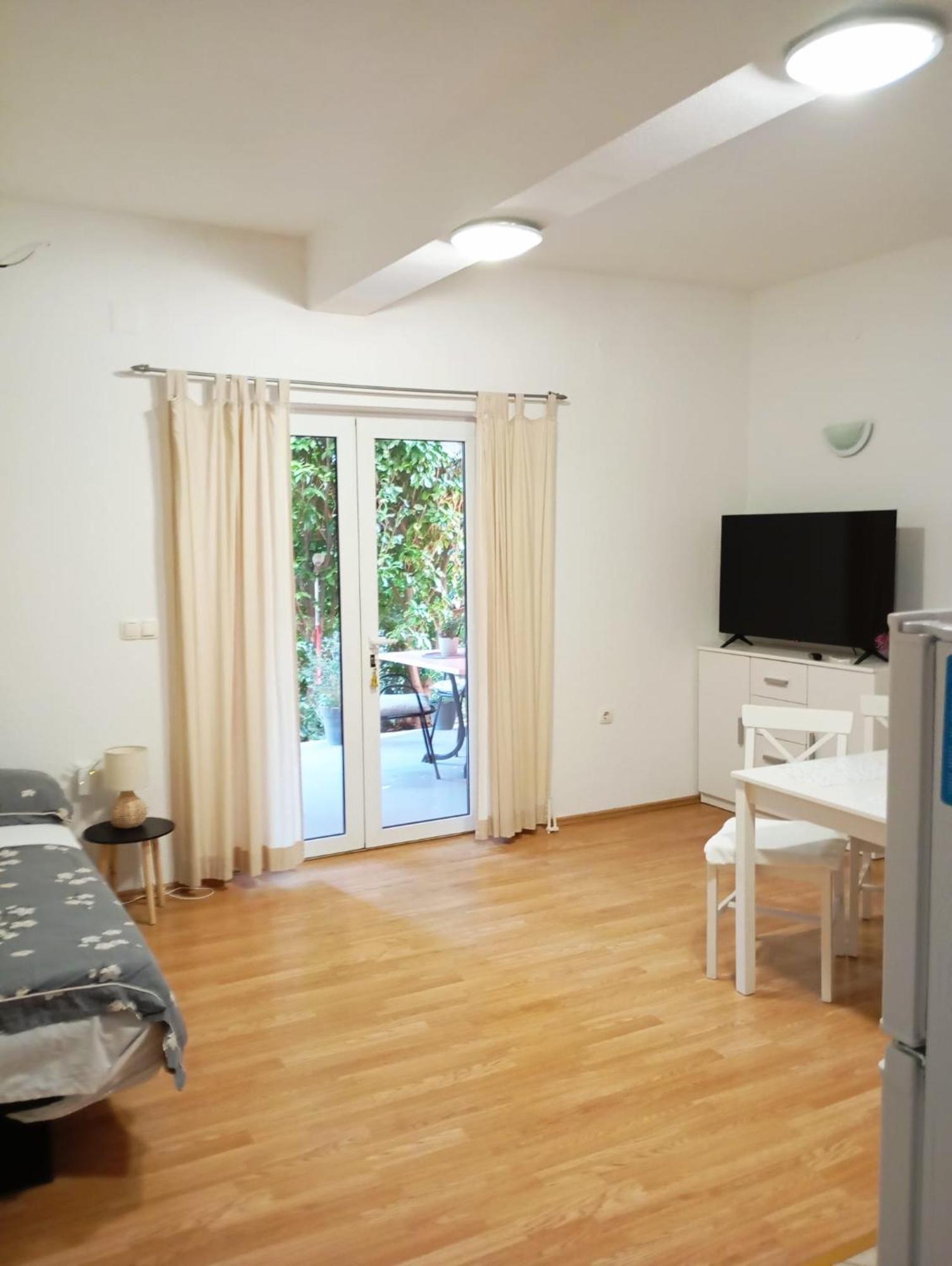 Apartmani Joja 비오그라드나모루 외부 사진